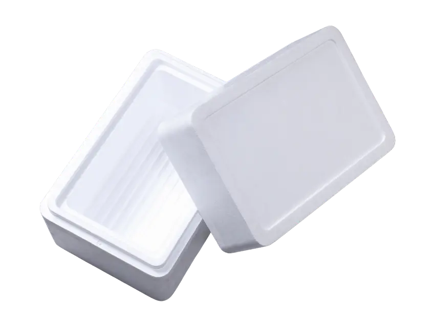 Weiße, saubere Isolierboxen für Lebensmittelverpackungen auf schwarzem Hintergrund.